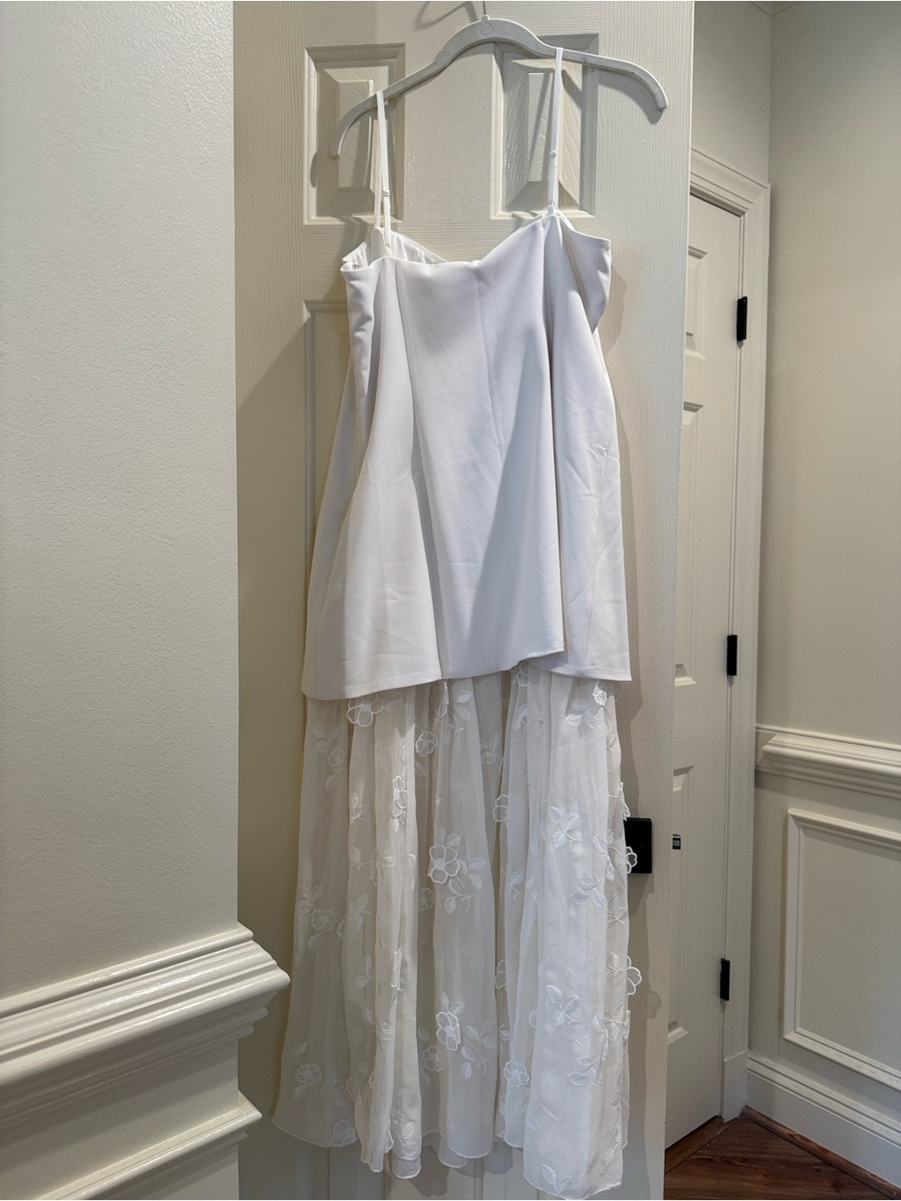 Abercrombie sheer skirt appliqué lace maxi dress - Picture 6 of 9